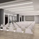 Hotel M