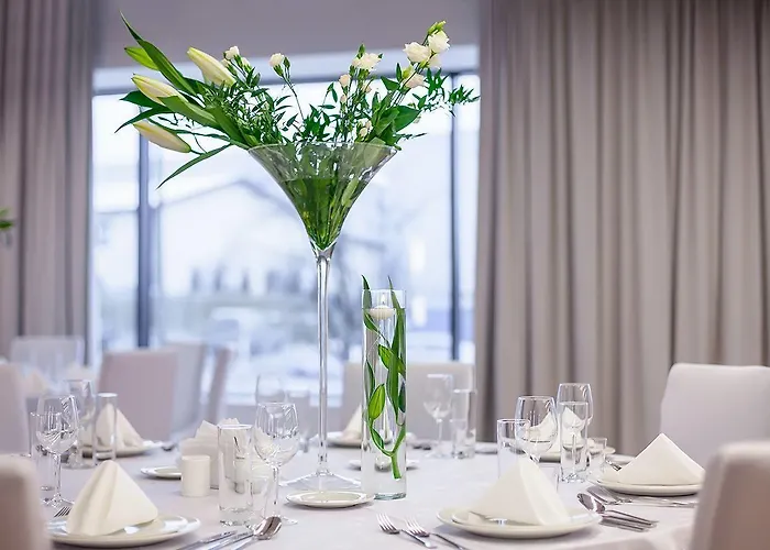 M Ξενοδοχείο Λοτζ